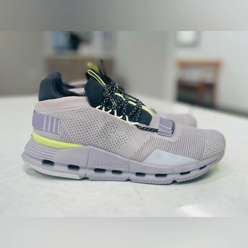 On Running Cloudnova Pearl/Zest size 8.5 On Cloud - Picture 2 of 14